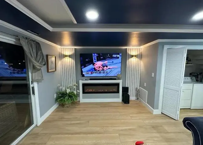 Luxury Vacation On The Water Ocean Md Apartment Ocean City